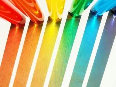 色が持つスピリチュアルな意味とは？色で願いを引き寄せる3つの方法